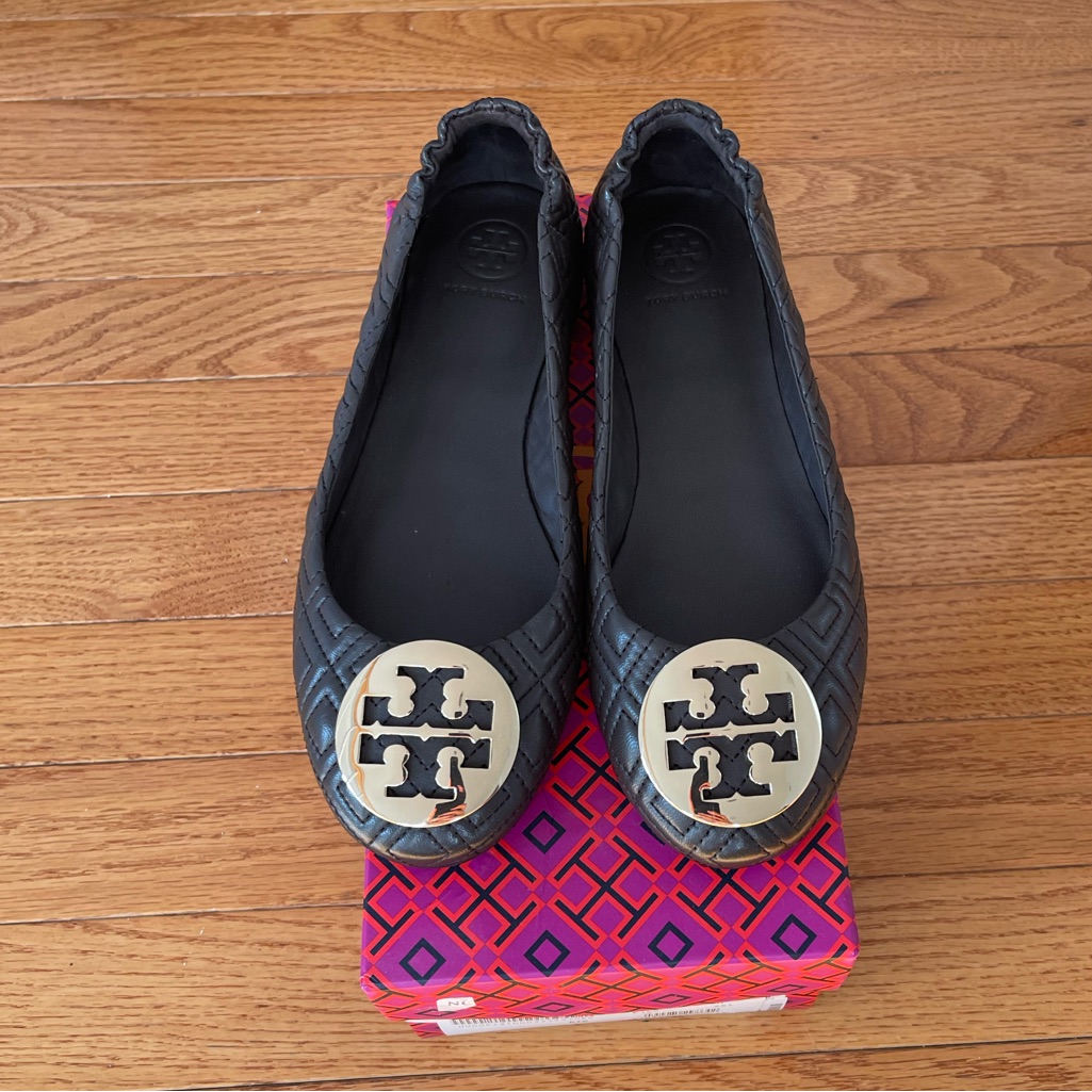 Never Worn Tory Burch Women’s Quilted Espresso Flats